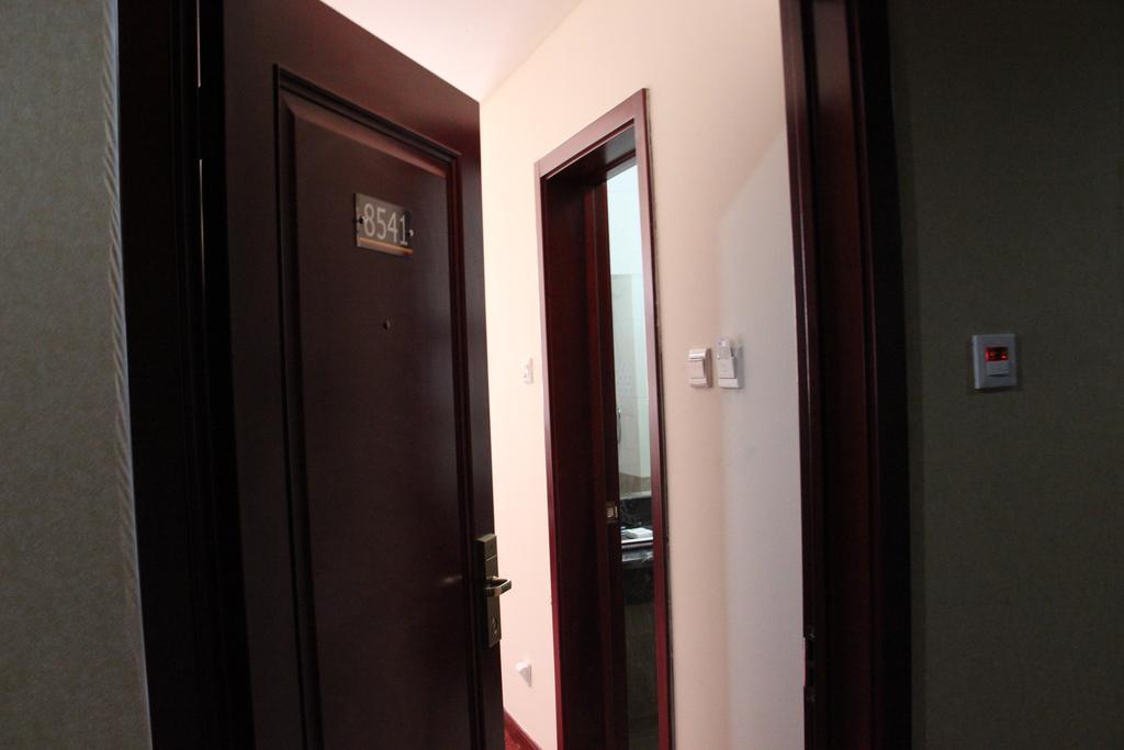 Super 8 Beijing Yizhuang Tianbao Hotel Værelse billede