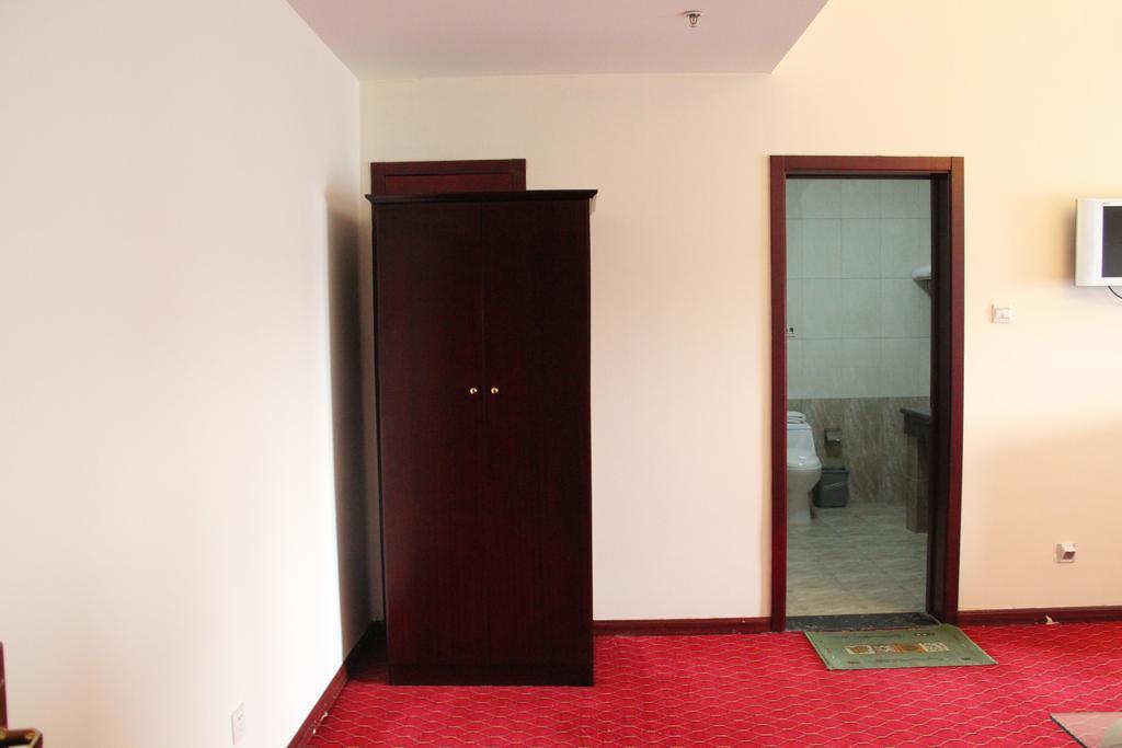 Super 8 Beijing Yizhuang Tianbao Hotel Værelse billede